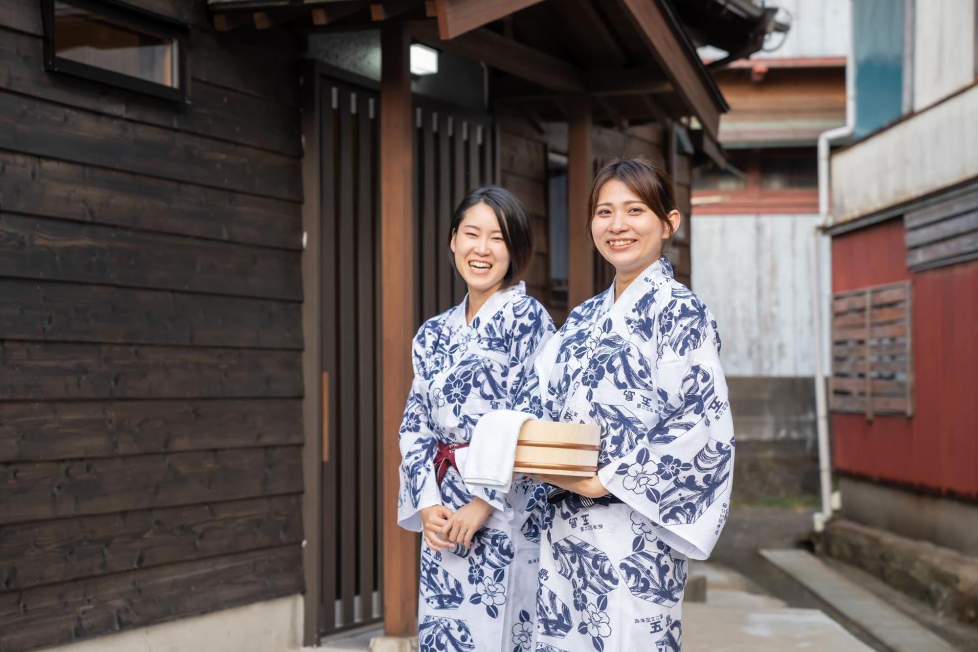 Villa Miyako 源泉かけ流し客室温泉ヴィラ みやこ別邸 Goto Esterno foto